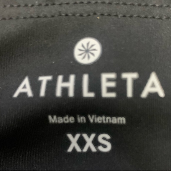 Athleta Womens Compass Gel Sonar 7/8 Tight Reflective Stripes Running Black XXS - Picture 3 of 8